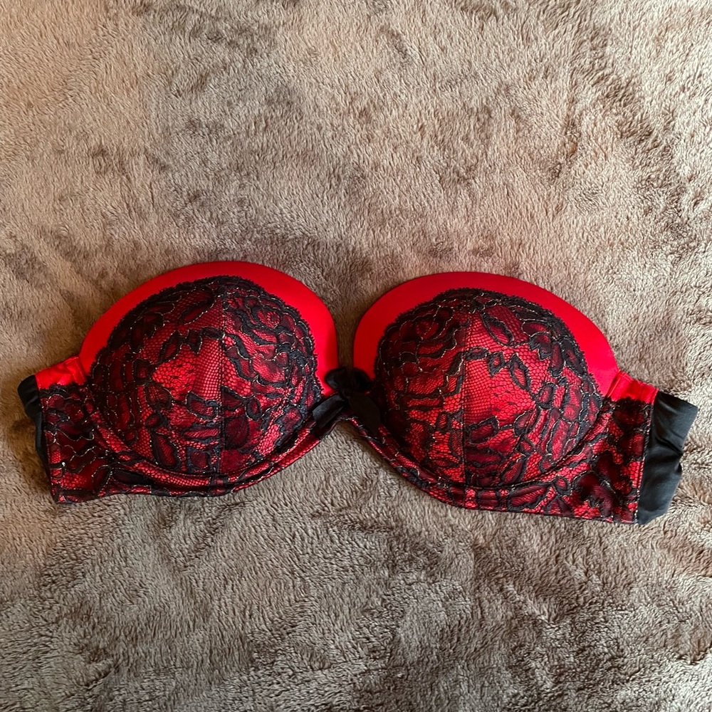 Victoria’s Secret multi-way bra